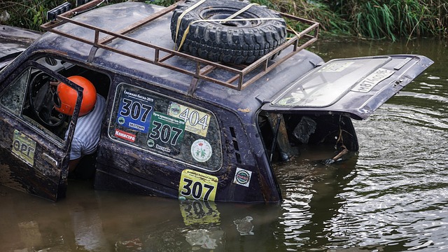 支球隊的擴 支球隊的擴